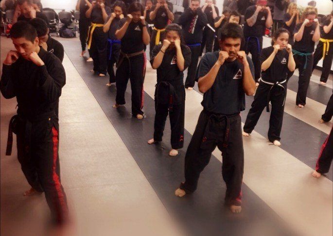 <center>Get Fit, Strong, and Resilient Through Our Kickboxing Program!<center>